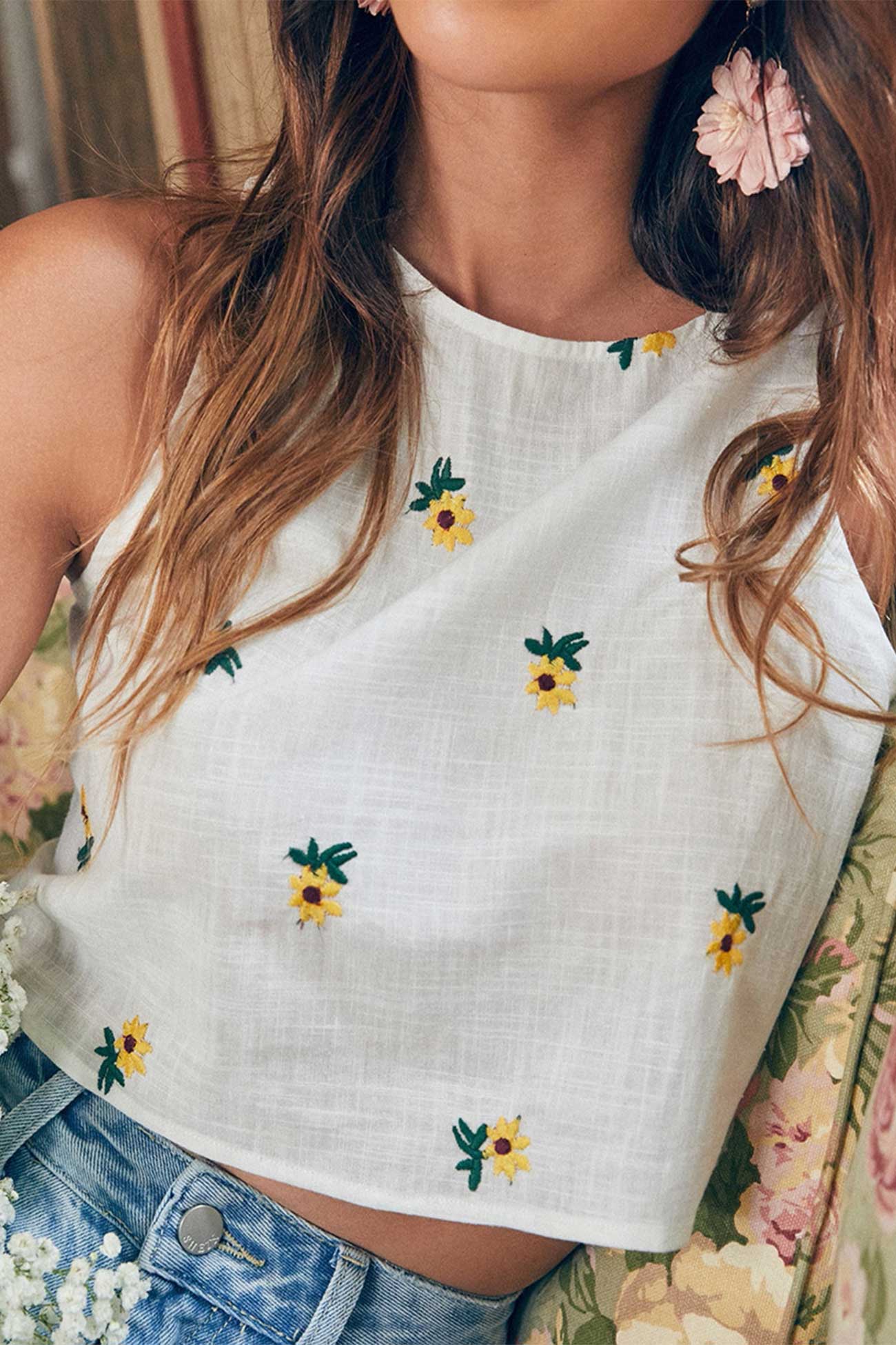 Floral Embroidery Tank Top