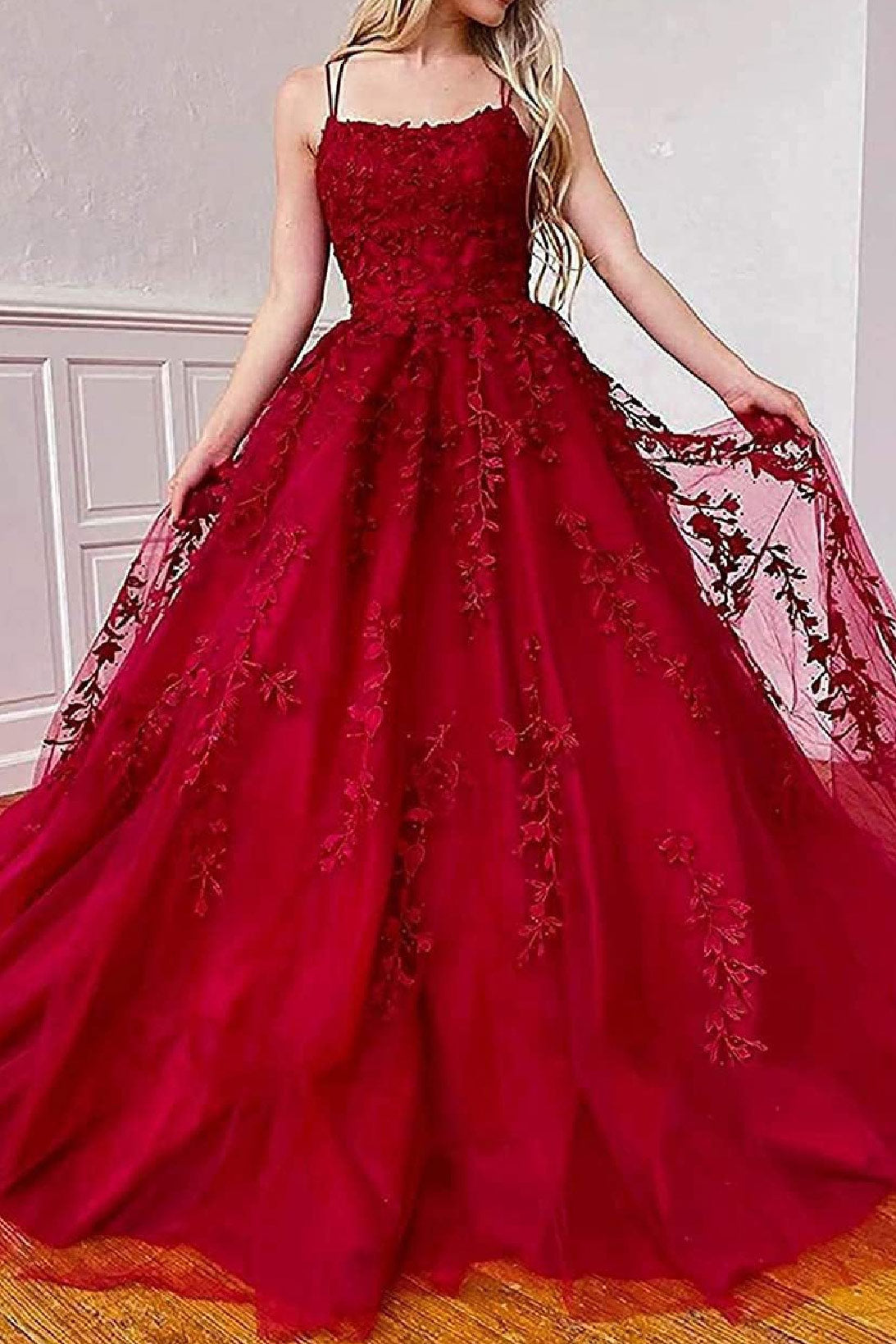 Red Embroidery Backless Ball Gown Prom Dresses