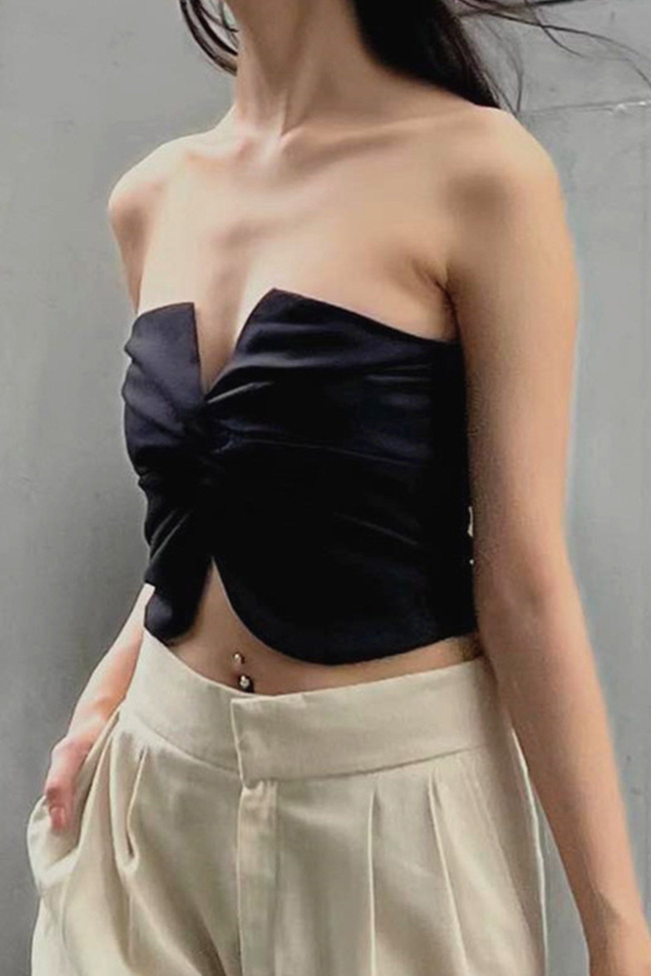 Solid Color Twisted Strapless Crop Top