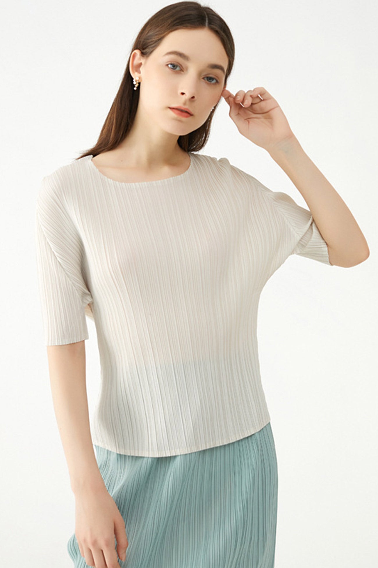 Solid Color Full Pleated Short Sleeve Top
