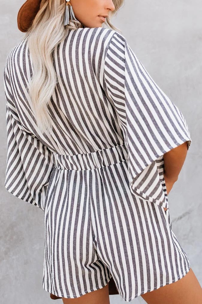 Printed V-neck Tie Loose Romper